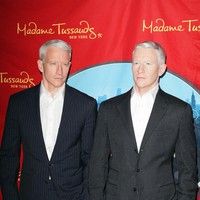 Anderson Cooper attends the unveiling his new wax figure photos | Picture 75938
